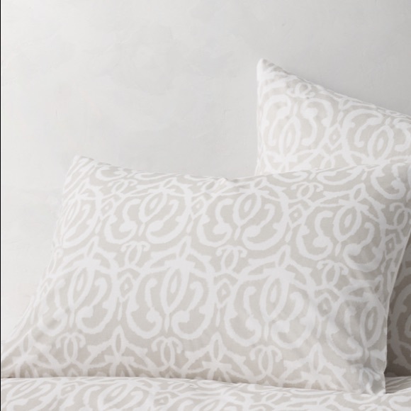 RH AIMEE COTTON-LINEN STANDARD SHAM - Picture 1 of 6